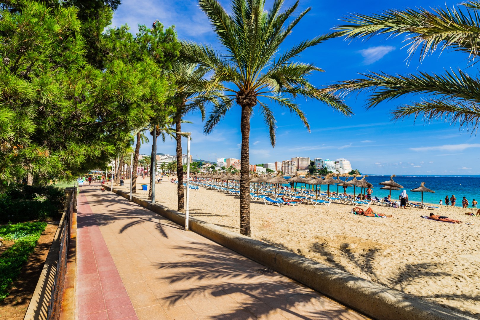 Magaluf - ein typisches Strand- und Partyziel für junge Leute